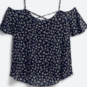 Kaileigh Valette cold shoulder cheetah print top m